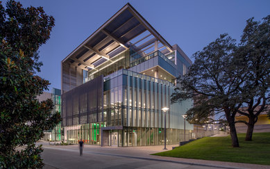 University of Texas Dallas Engineering Building SmithGroup Design Excellence