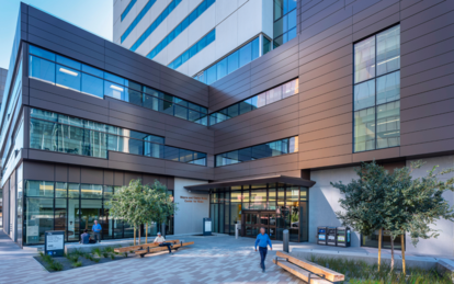 Valley Center for Vision - Entry | SmithGroup